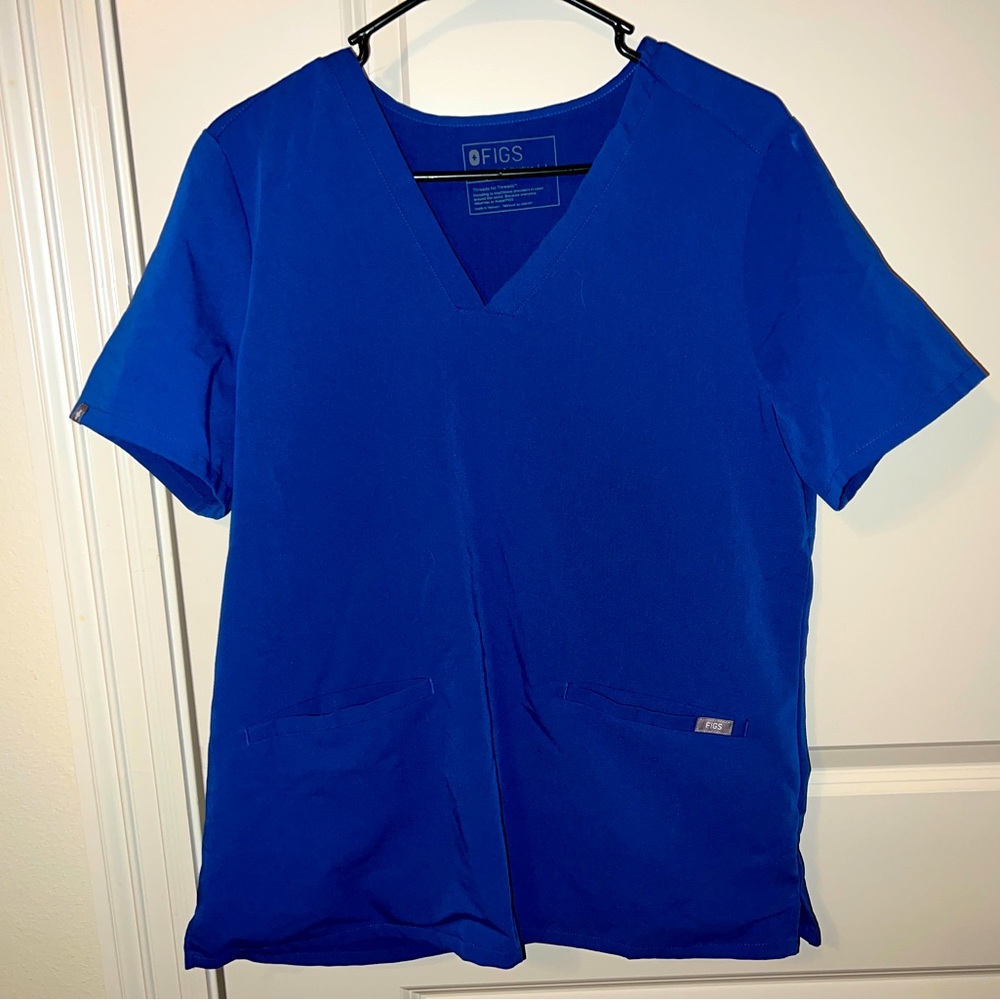 Figs scrub top. Size Large. Royal blue. Never worn. Catarina one pocket top
